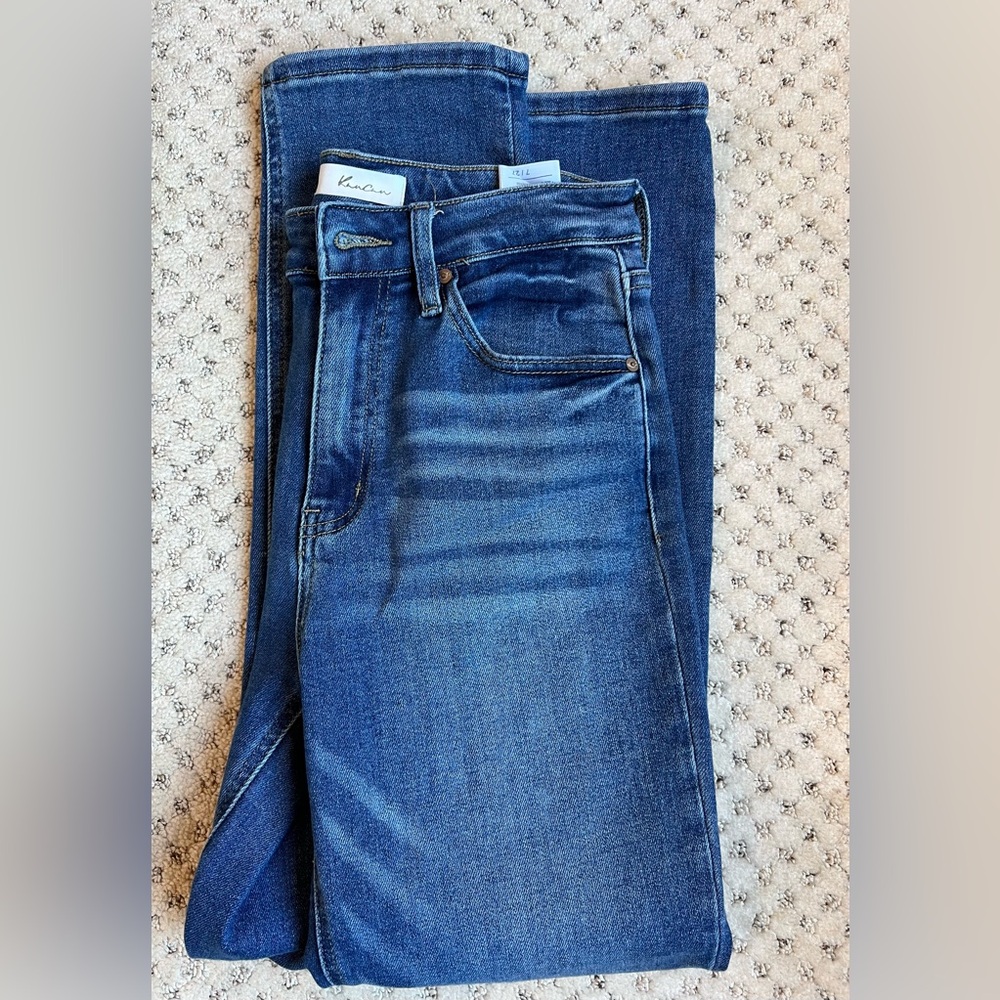 KANCAN
Adaline High Rise Slim Straight Leg Jeans